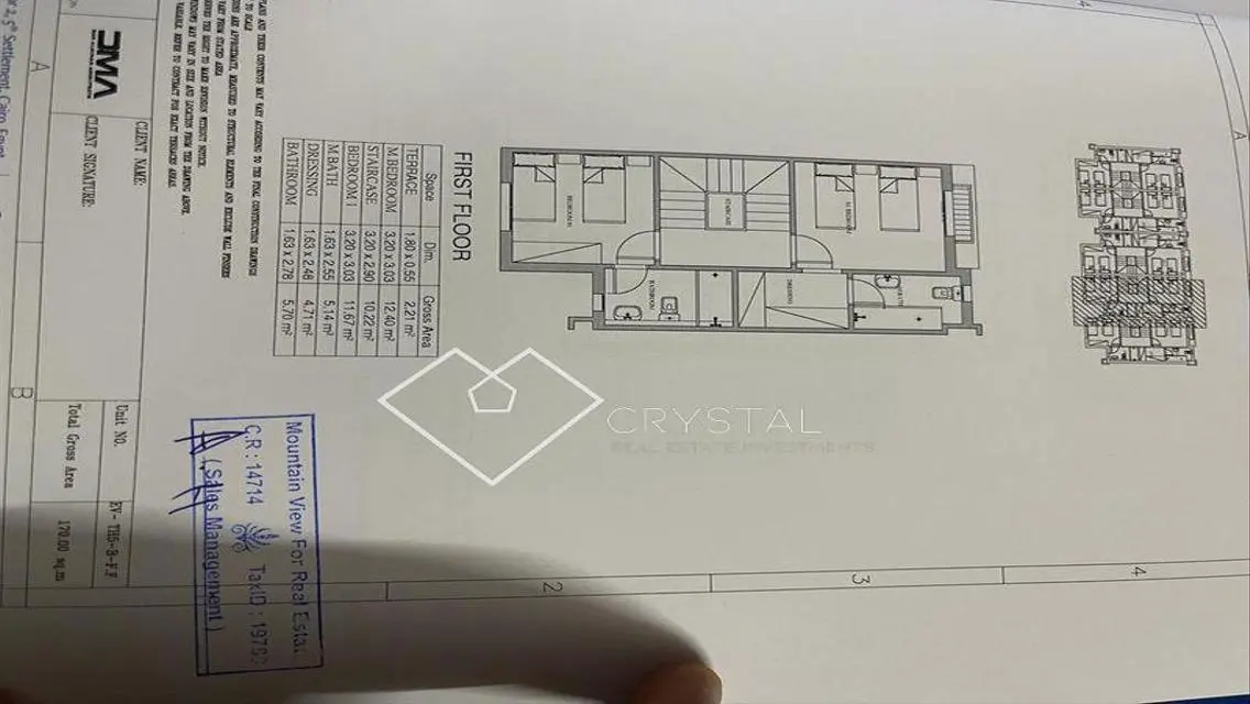 Townhouse with roof in Evia Village, prime locatio
