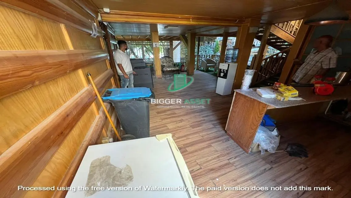 Administrative office|For rent|300Sqm|with garden