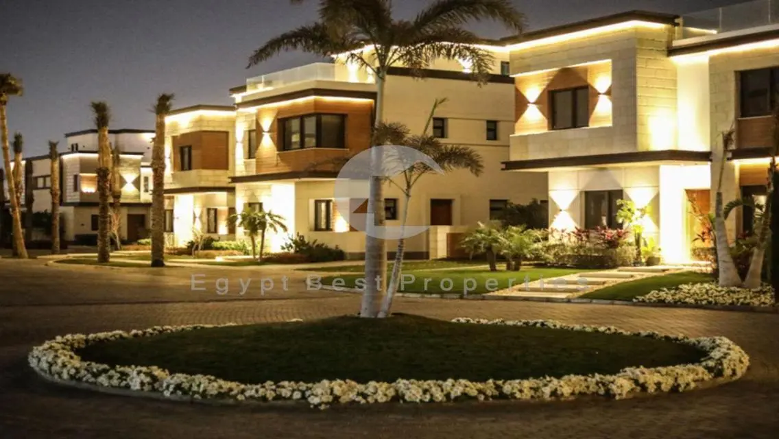 TOWNHOUSE 160 SQM OPEN LAGOON IN AZZAR WITH 5% DP