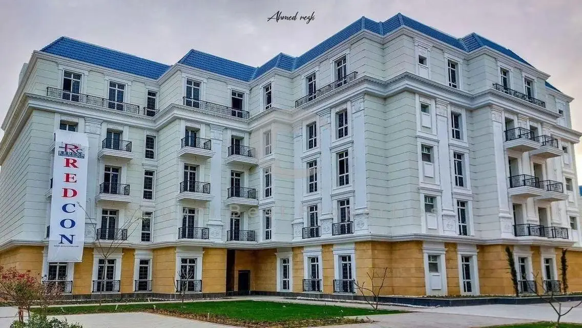 on lagoon finished apartment for sale inLatin 5%dp
