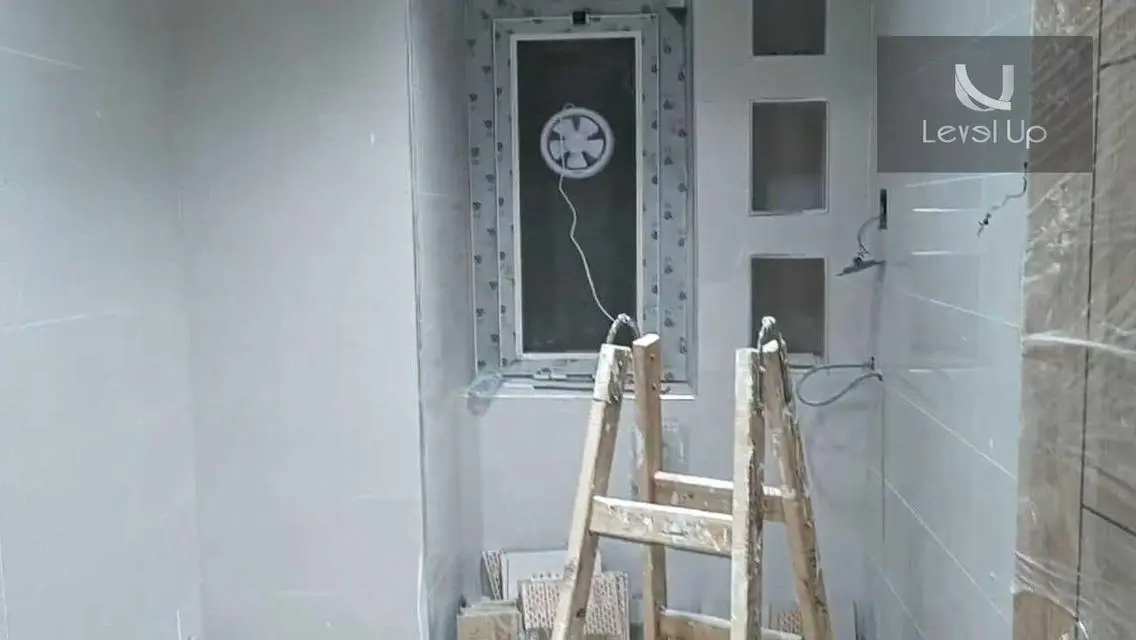 شقة للإيجار مكييفة بالكامل في هايد بارك
