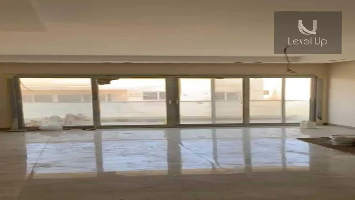شقة للبيع  تشطيب الترا سوبر لوكس ف مانتن فيواي ستي
