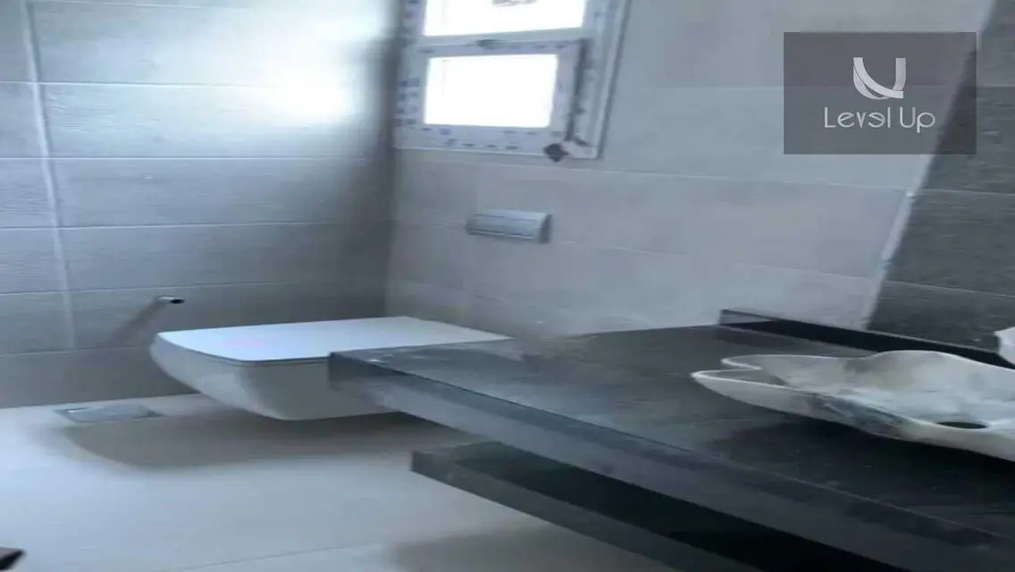شقة للبيع  تشطيب الترا سوبر لوكس ف مانتن فيواي ستي