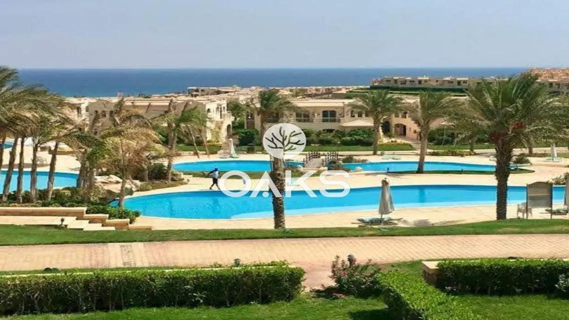 شالية للبيع بحديقة خاصة ع البحر مباشرة 0% ع7سنوات