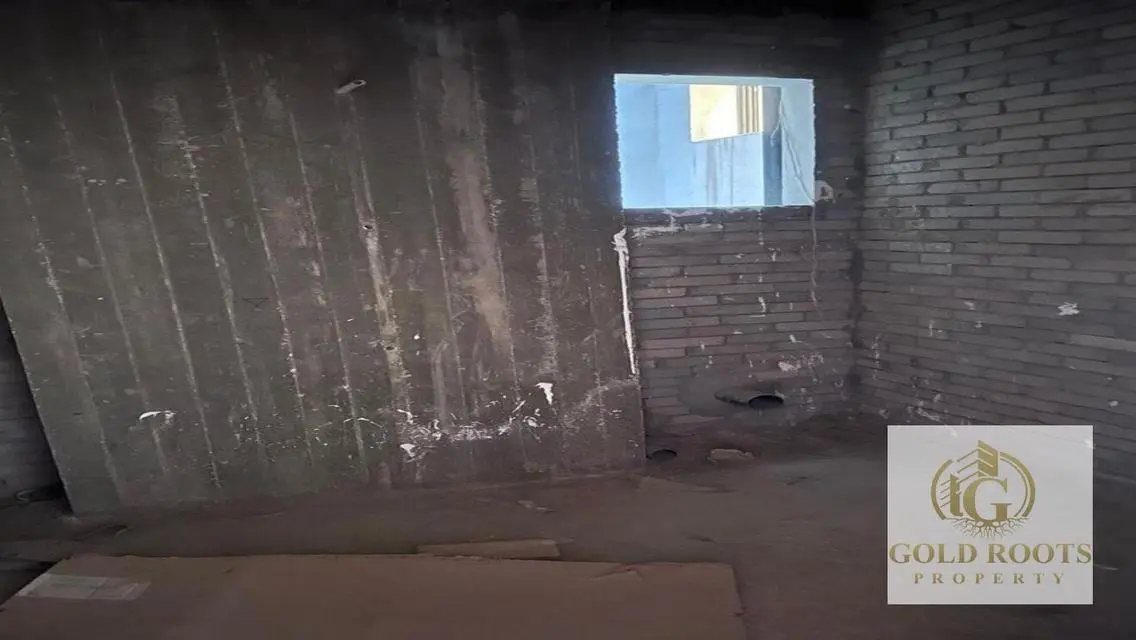 ready to move in prime location